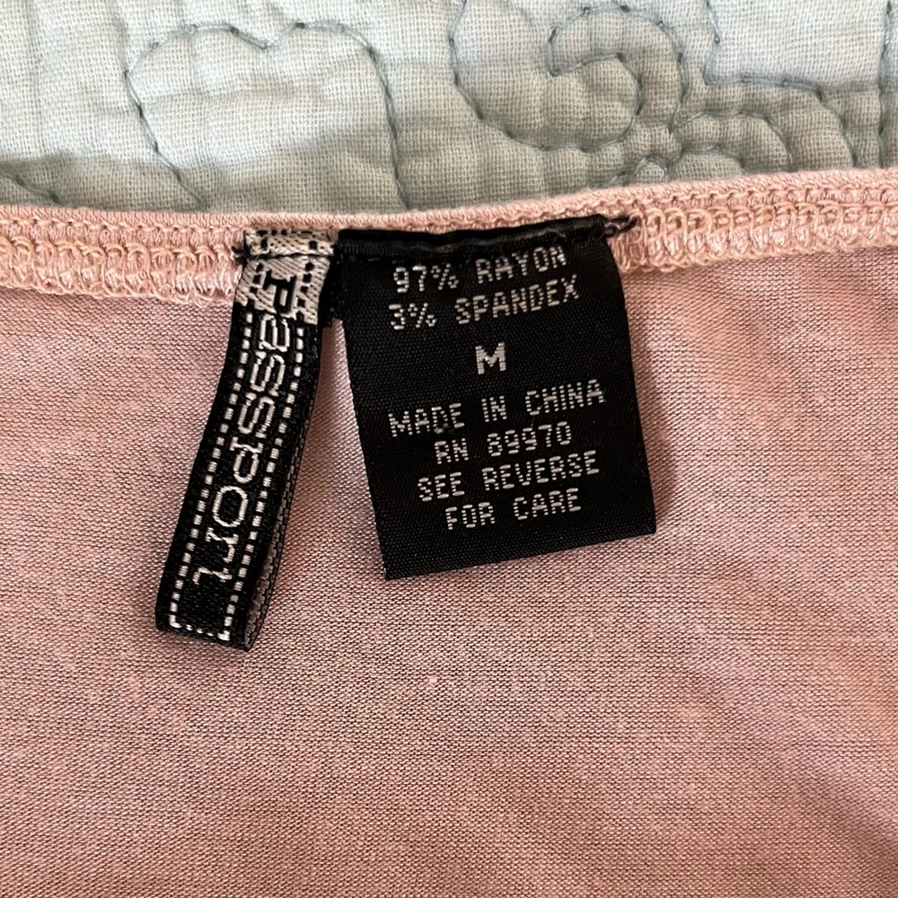 Halter top - Picture 3 of 4